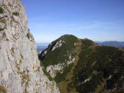 04-10-24 Wendelst6 Hoehleneingang Richtung Simsee.JPG